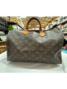 Louis Vuitton Monogram Speedy 30 Bag - Brown/Tan with original Lock and key